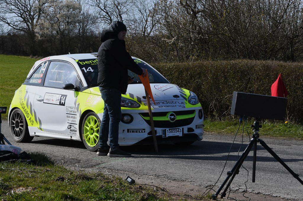 For Rasmus Sørensen og Mikkel Krarup-Hansen lod det nye RallySafe-system noget tilbage at ønske med hensyn til tidtagningen, så de ser frem til hurtig forbedring af dette.
(Foto: Morten Dam/specialpressen@gmail.com)